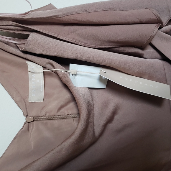 Cute silk sleeveless romper - Picture 3 of 4